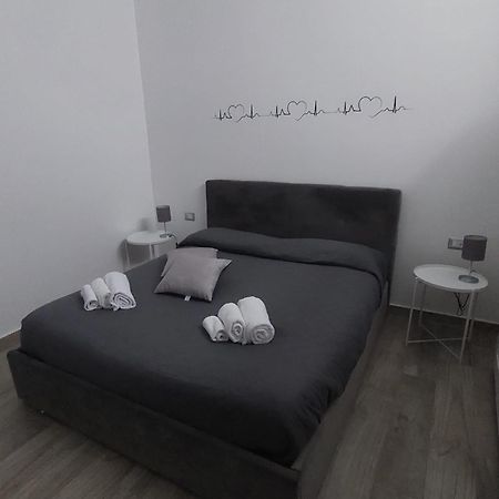 Maison Garibaldi Катания Экстерьер фото