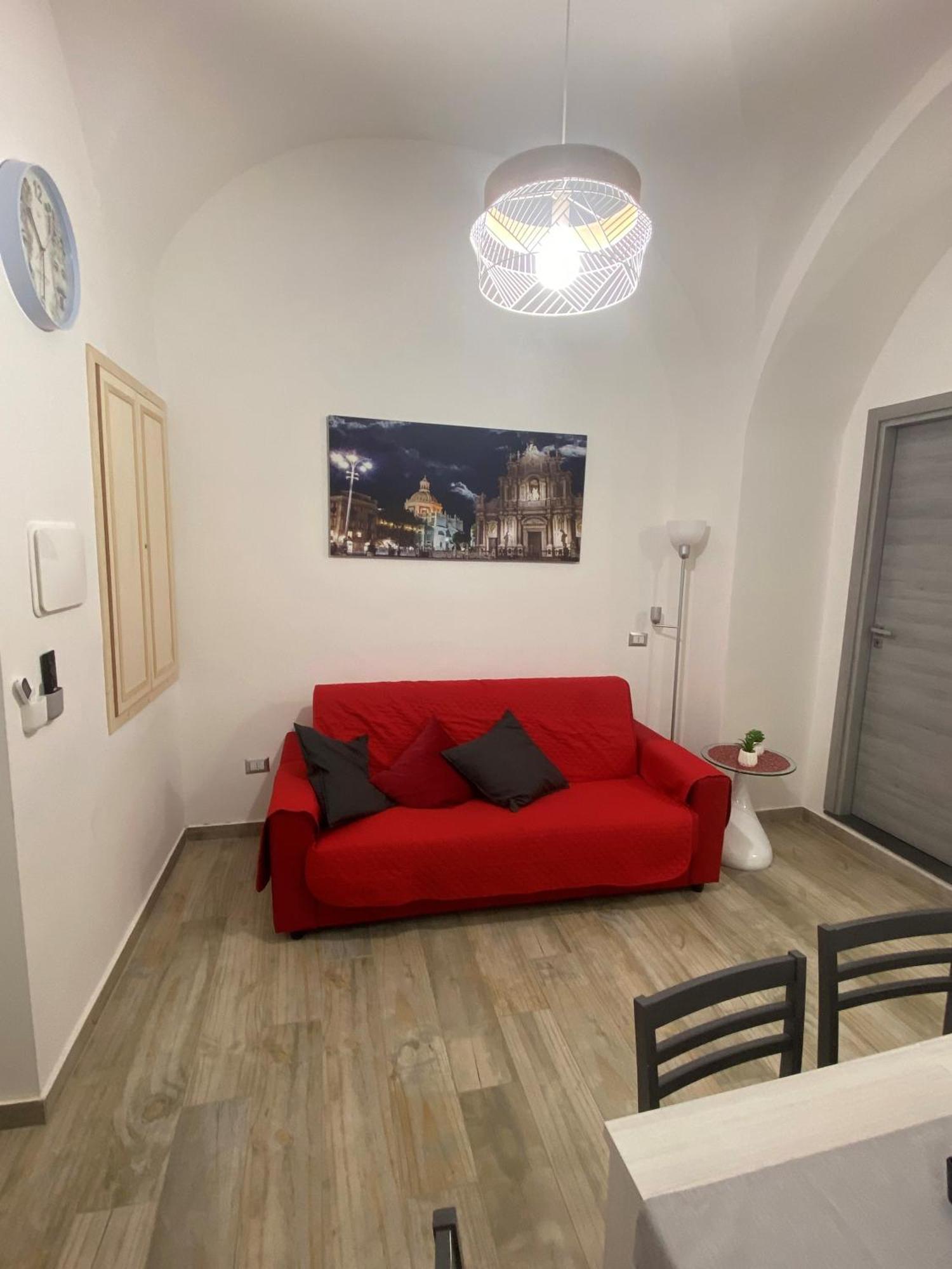 Maison Garibaldi Катания Экстерьер фото